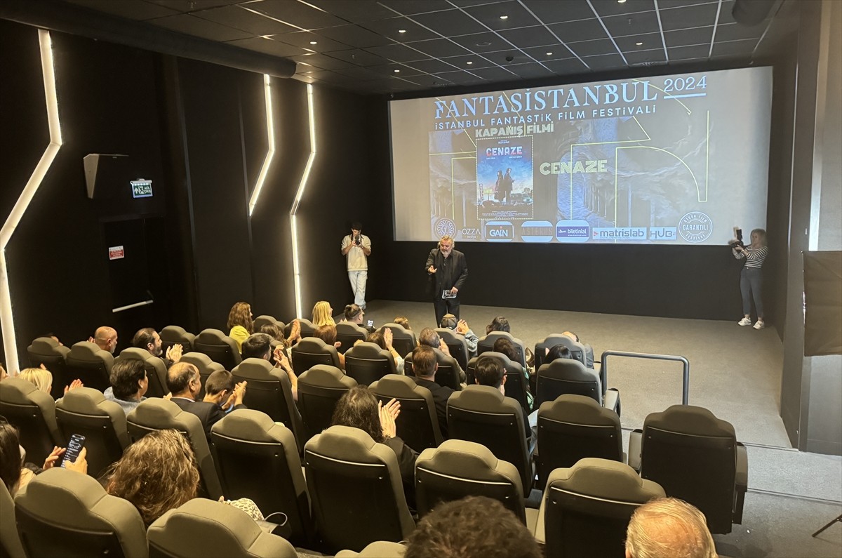 "Özgün Film Garantili" sloganıyla bu yıl ilki düzenlenen Uluslararası Fantasİstanbul Film...