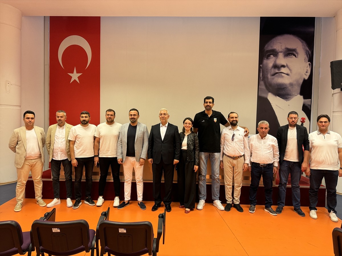 ING Kadınlar Basketbol Süper Ligi ekiplerinden Melikgazi Kayseri Basketbol'un olağanüstü genel...