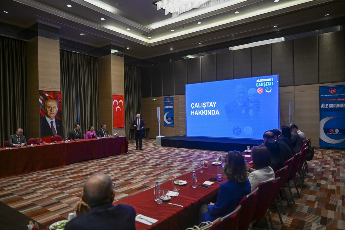 MHP Genel Başkan Yardımcısı Ahmet Selim Yurdakul, MHP Aile, Kadın ve Sosyal Hizmet...