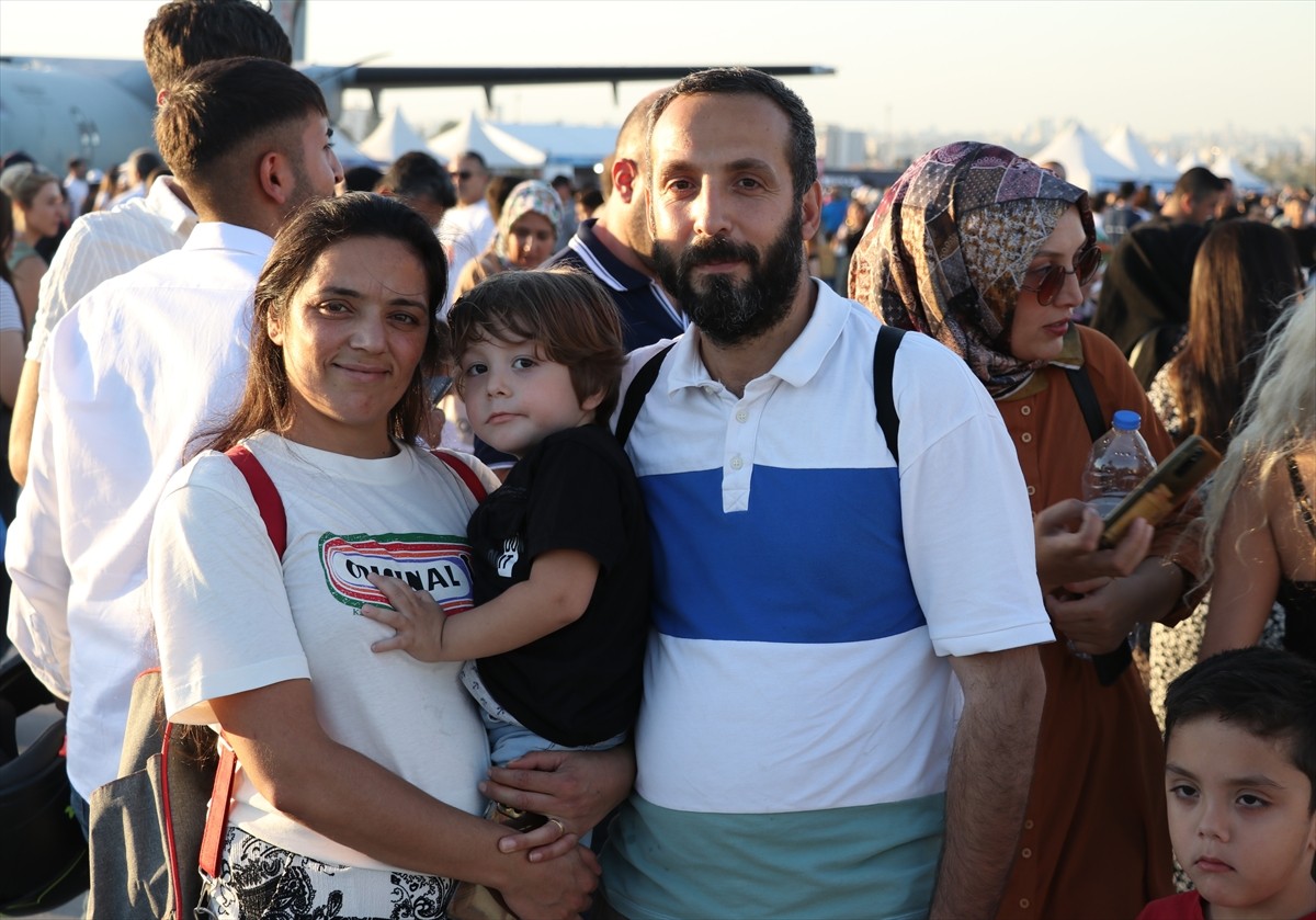 Adana'da düzenlenen Havacılık, Uzay ve Teknoloji Festivali (TEKNOFEST), dördüncü gününde çok...