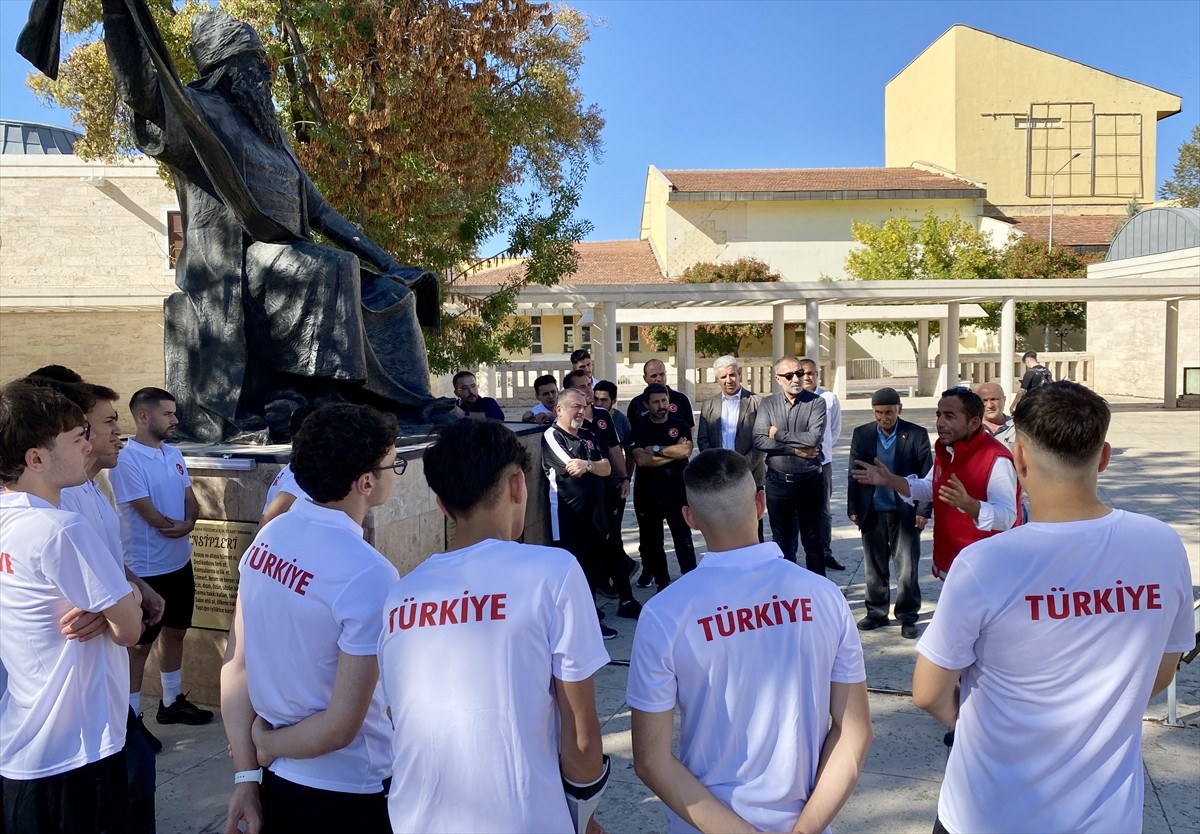 Ampute Milli Futbol Takımı'nın Kırşehir'deki kampa başladı. Oyuncular ve teknik kadro, kamp öncesi...