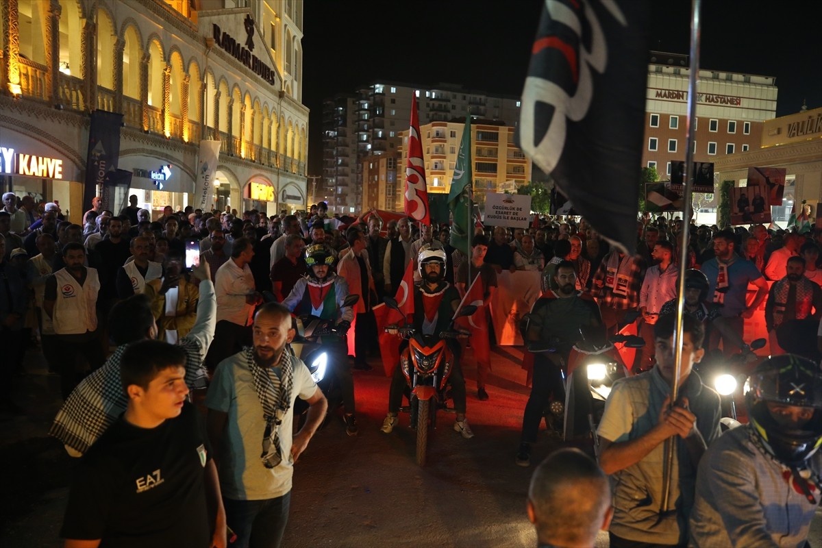 Diyarbakır, Siirt, Şırnak ve Mardin'de İsrail'in Filistin'e yönelik saldırıları protesto...