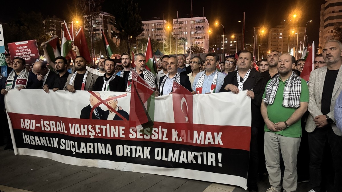 Kahramanmaraş'ta İsrail'in Gazze’ye yönelik saldırılarına tepki amacıyla yürüyüş düzenlendi, basın...