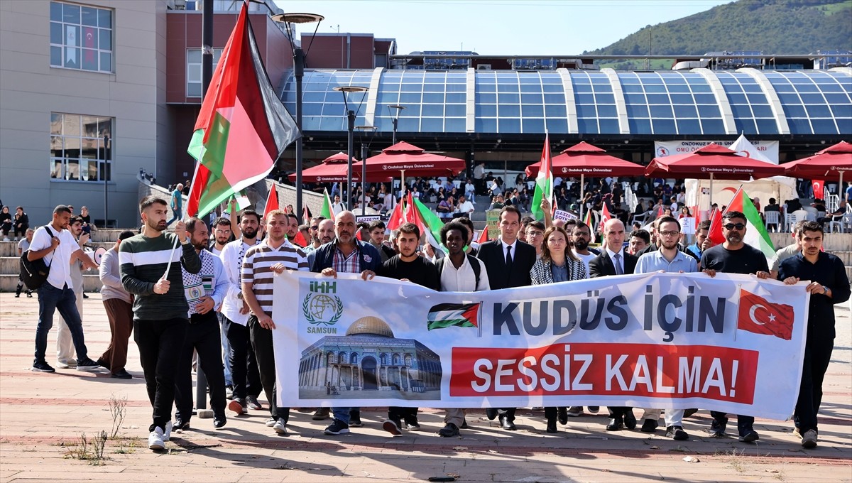 Ondokuz Mayıs Üniversitesi (OMÜ) öğrenci toplulukları, İsrail'in Filistin'i işgalinin birinci...