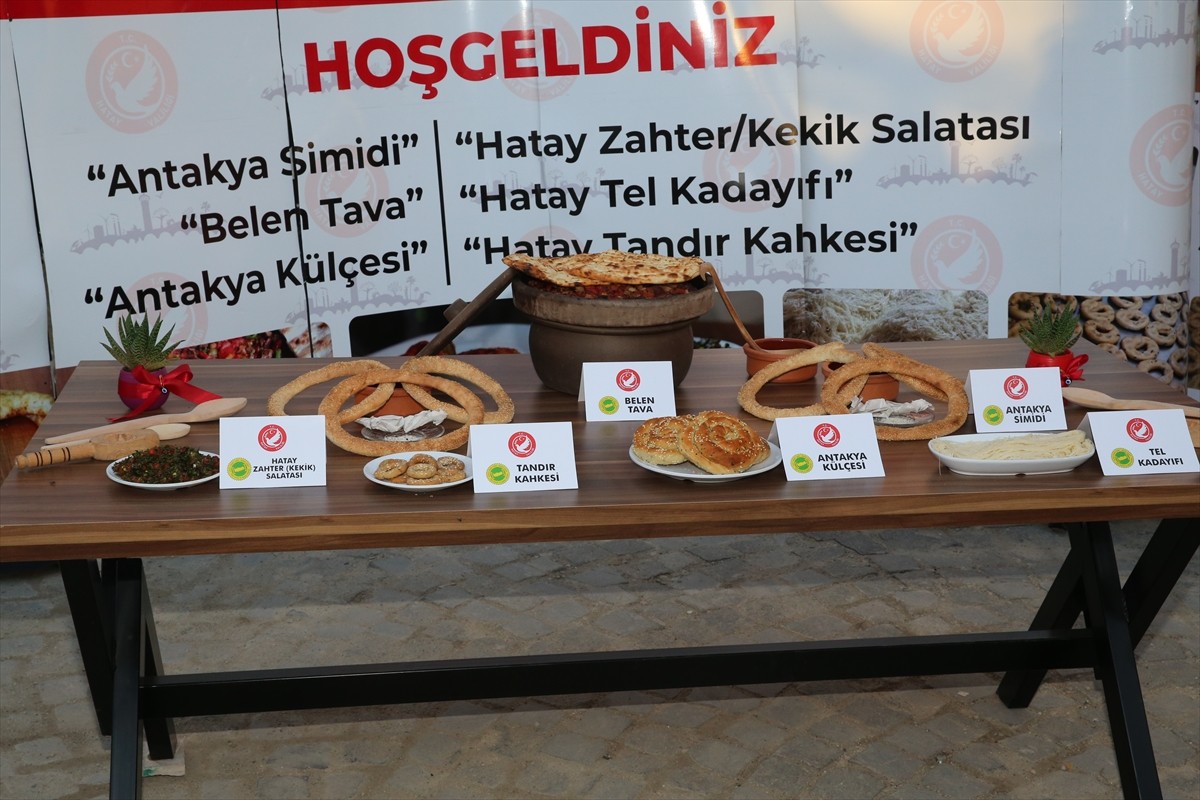 Hatay'ın yöresel lezzetlerinden, Antakya simidi, Antakya külçesi, Belen tava, zahter salatası, tel...