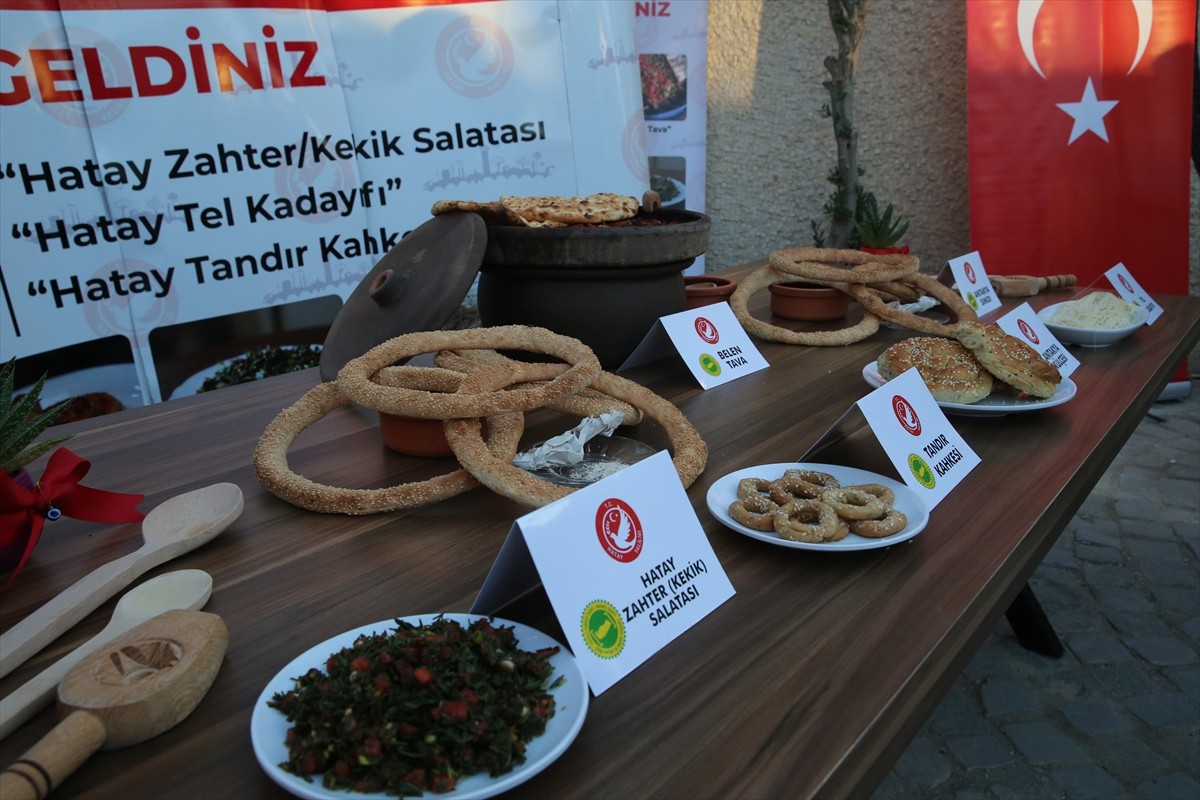 Hatay'ın yöresel lezzetlerinden, Antakya simidi, Antakya külçesi, Belen tava, zahter salatası, tel...