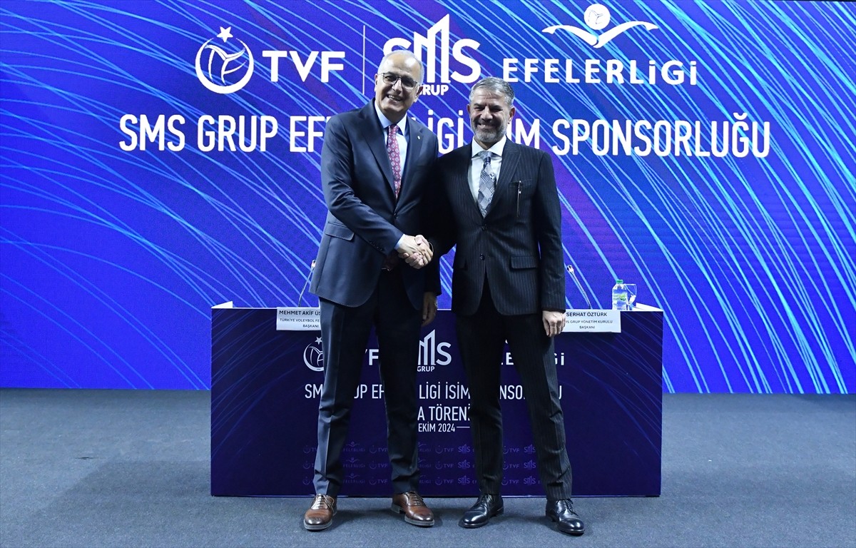 Türkiye Voleybol Federasyonu (TVF) ile SMS Grup arasında Efeler Ligi isim sponsorluğu anlaşması...