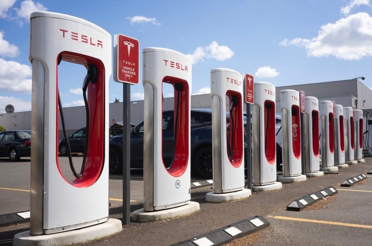 İstanbul-İzmir otoyolu, Tesla Supercharger istasyonuna kavuştu